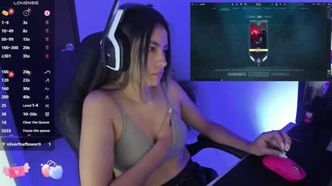 Angie  online show from November 25, 8:42 pm