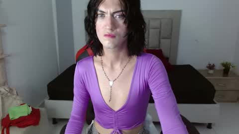 Snapshot of sabrina_fox666 chatting on September 30, 5:40 pm Sabrina online show from September 30, 5:40 pm