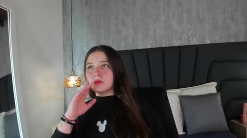 Sabrina Maria online show from March 1, 7:37 pm
