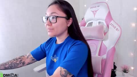 GMT7TueWedThuFriSatSun 0100am-0700am online show from February 19, 12:17 am