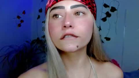 Snapshot of sabrinaexpositoxx chatting on March 20, 9:58 am SABRI online show from March 20, 9:58 am