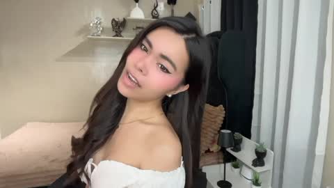 sabrinamadonna54 online show from June 8, 9:37 pm