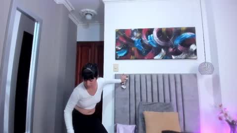 Sabrina Warren online show from May 8, 12:49 am