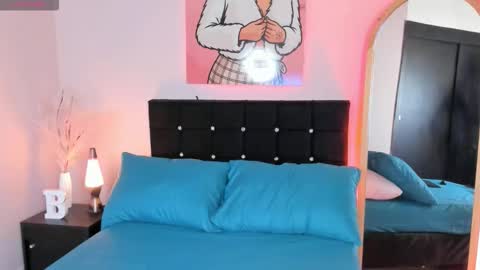 sabrinna online show from February 3, 12:10 pm