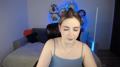 Sabrina Violet online show from January 7, 9:07 am