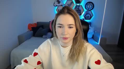 Sabrina Violet online show from February 17, 9:13 am