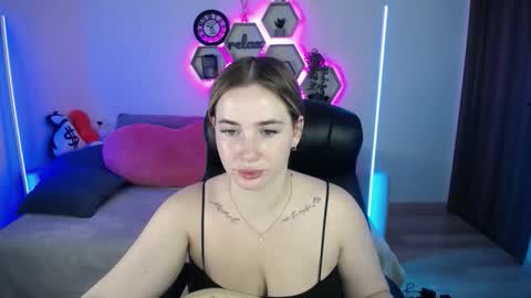 Sabrina Violet online show from September 17, 8:05 am