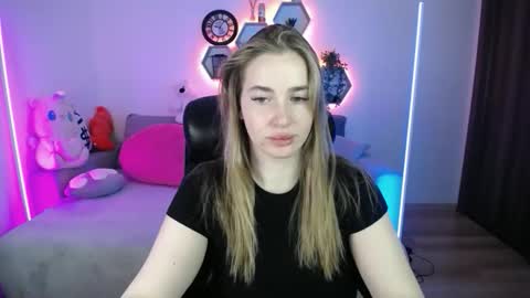 Sabrina Violet online show from May 8, 8:30 am