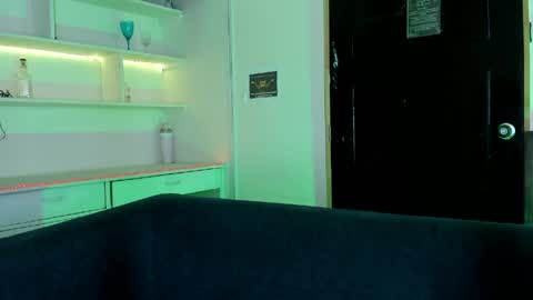 Cami online show from May 6, 6:46 pm
