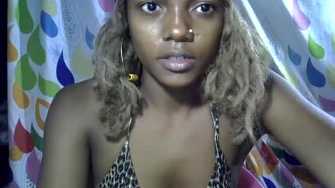 Snapshot of safira19 chatting on September 13, 4:12 am safira19 online show from September 13, 4:12 am