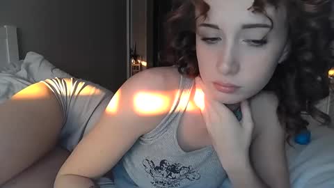 Snapshot of sagescarlett chatting on December 18, 10:13 pm tatum brooklyn online show from December 18, 10:13 pm