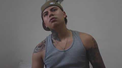 Sahara y Thiago online show from November 18, 11:25 am