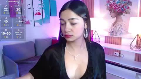 Snapshot of sahhara_ chatting on July 5, 12:12 pm Hailey jonnes online show from July 5, 12:12 pm