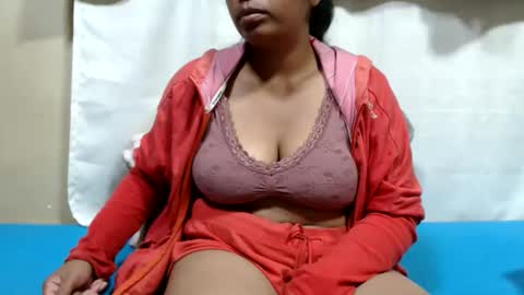 sahobelle online show from June 11, 3:43 pm