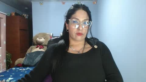 Snapshot of sahotlove1 chatting on March 3, 1:12 am Karina online show from March 3, 1:12 am