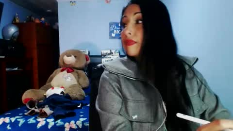 Snapshot of sahotlove1 chatting on March 28, 5:12 pm Karina online show from March 28, 5:12 pm