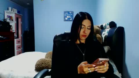 Snapshot of sahotlove1 chatting on April 28, 2:27 am Karina online show from April 28, 2:27 am