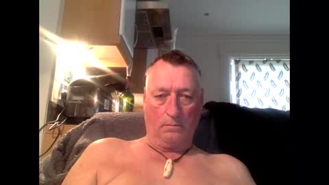 Snapshot of sail_naked chatting on February 23, 12:59 pm sail_naked online show from February 23, 12:59 pm