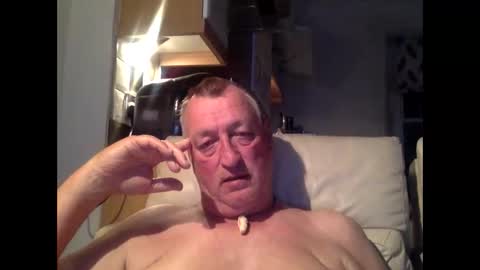 sail_naked online show from May 16, 9:24 pm