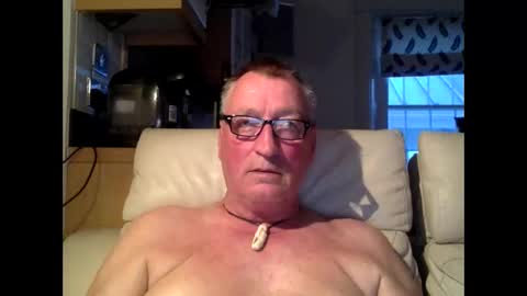 sail_naked online show from May 27, 8:17 pm