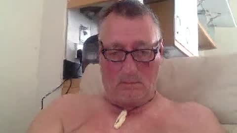 Snapshot of sail_naked chatting on July 12, 12:18 pm sail_naked online show from July 12, 12:18 pm