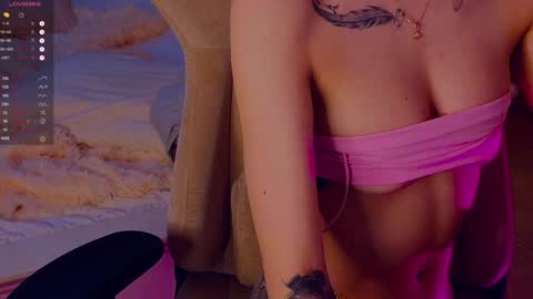 Snapshot of saillise chatting on December 15, 11:53 pm Sofia online show from December 15, 11:53 pm