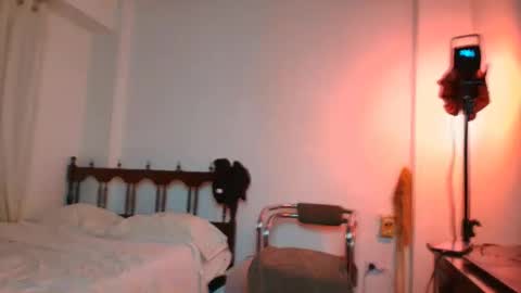 Snapshot of sailor_sindy chatting on February 26, 3:11 pm Sindy Scott online show from February 26, 3:11 pm