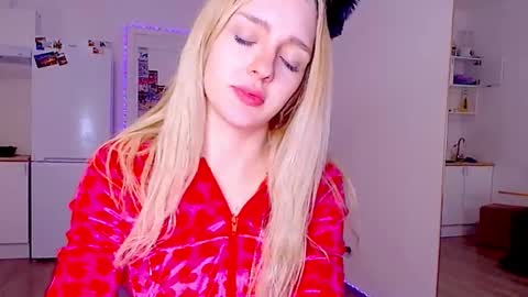 Sofia online show from February 20, 3:25 am