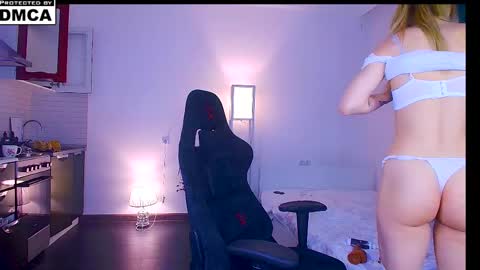 Sofia online show from May 15, 11:12 pm