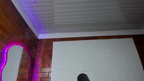 sainix_ online show from October 15, 3:06 am