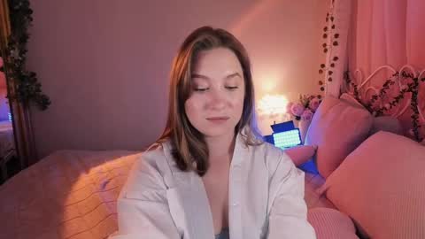 saint__vicious online show from May 5, 8:28 pm