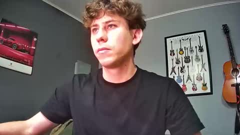 Snapshot of saint_nott chatting on December 1, 4:28 am saint_nott online show from December 1, 4:28 am