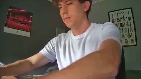 Snapshot of saint_nott chatting on December 14, 3:06 pm saint_nott online show from December 14, 3:06 pm