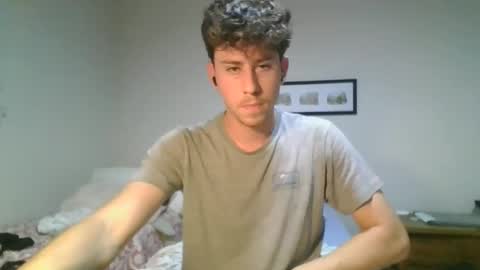 Snapshot of saint_nott chatting on January 6, 5:27 pm saint_nott online show from January 6, 5:27 pm