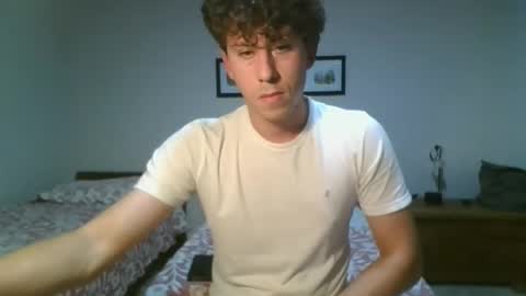 Snapshot of saint_nott chatting on February 27, 6:41 pm saint_nott online show from February 27, 6:41 pm