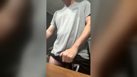 Snapshot of saint_nott chatting on March 4, 1:50 pm saint_nott online show from March 4, 1:50 pm