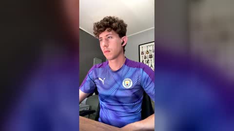 Snapshot of saint_nott chatting on March 15, 4:35 pm saint_nott online show from March 15, 4:35 pm