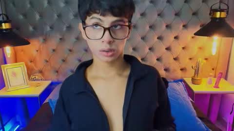 Santi online show from May 5, 12:46 pm