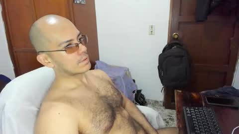 Snapshot of saintedy01 chatting on October 7, 1:08 pm saintedy01 online show from October 7, 1:08 pm