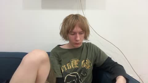 Snapshot of saintfawn chatting on July 12, 3:14 pm saintfawn online show from July 12, 3:14 pm