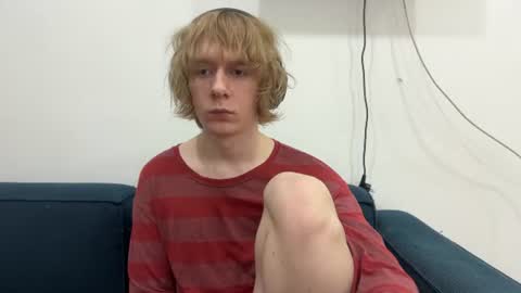 Snapshot of saintfawn chatting on August 7, 10:34 pm saintfawn online show from August 7, 10:34 pm
