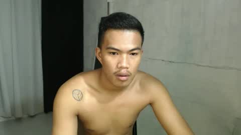 Taylor online show from November 13, 11:36 pm