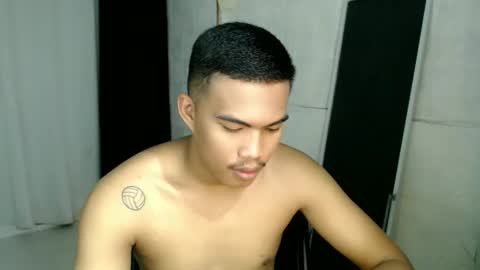 Taylor online show from February 12, 5:46 am