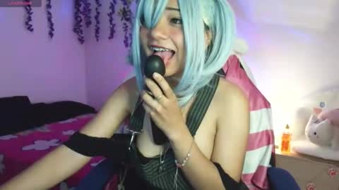 Snapshot of saki_nyan chatting on March 27, 11:43 am Saki online show from March 27, 11:43 am