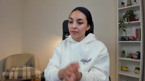 Snapshot of sakura_harper chatting on June 11, 5:05 am Sakura Harper online show from June 11, 5:05 am