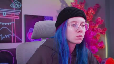 sakurabliss online show from February 3, 8:19 am