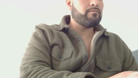 Snapshot of sal_cumplaciente chatting on March 6, 8:05 pm sal cumplaciente online show from March 6, 8:05 pm