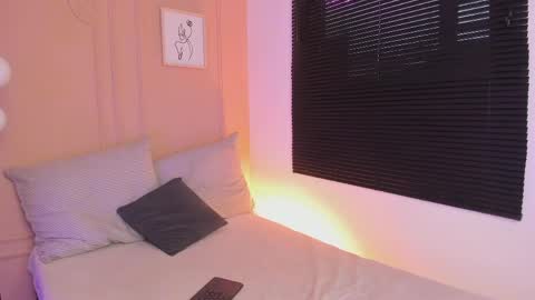 Snapshot of salem_sp chatting on April 2, 11:41 am Salem online show from April 2, 11:41 am