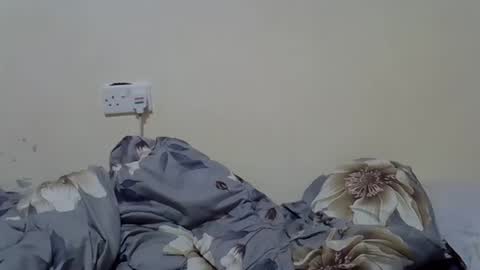 naomi online show from May 6, 4:41 am