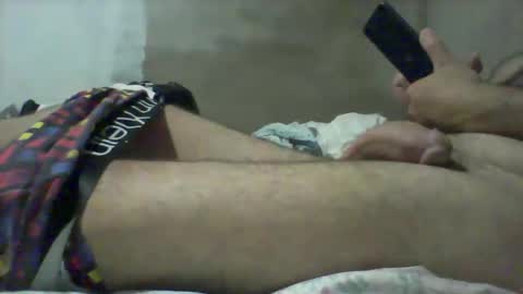 salluter online show from March 8, 10:24 pm